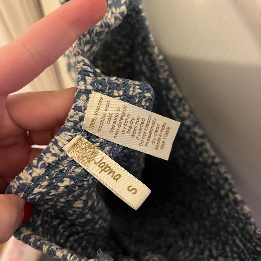 Japna Navy and White Knit Top